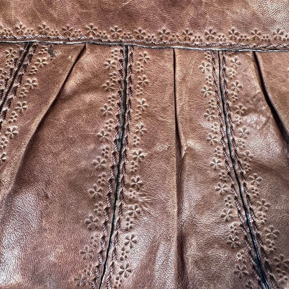 Fossil Talita Brown Leather Flower embossed and pleated Boho crossbody bag - Picture 4 of 8